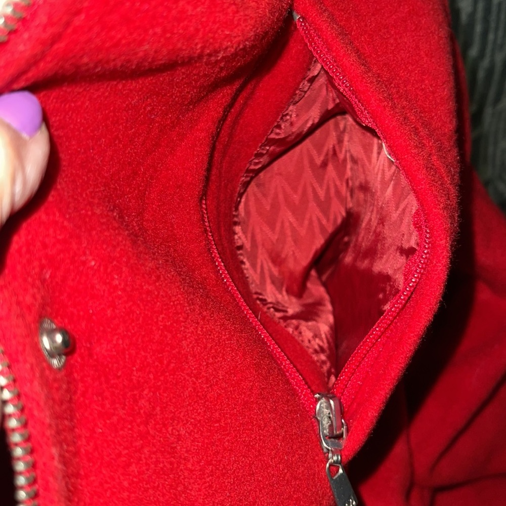 MICHAEL KORS RED WOOL COAT! Zipper & Snap Close Front & Low Pockets. Zip top pkt - Picture 12 of 12